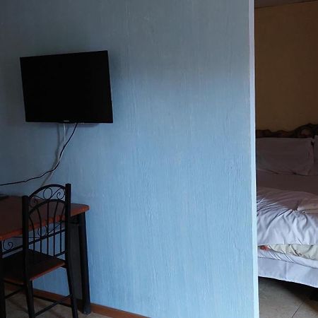 Arba Hotel エレバン エクステリア 写真